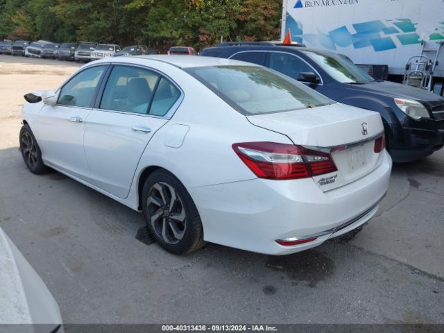 Photo 2 VIN: 1HGCR2F84GA086947 - HONDA ACCORD 