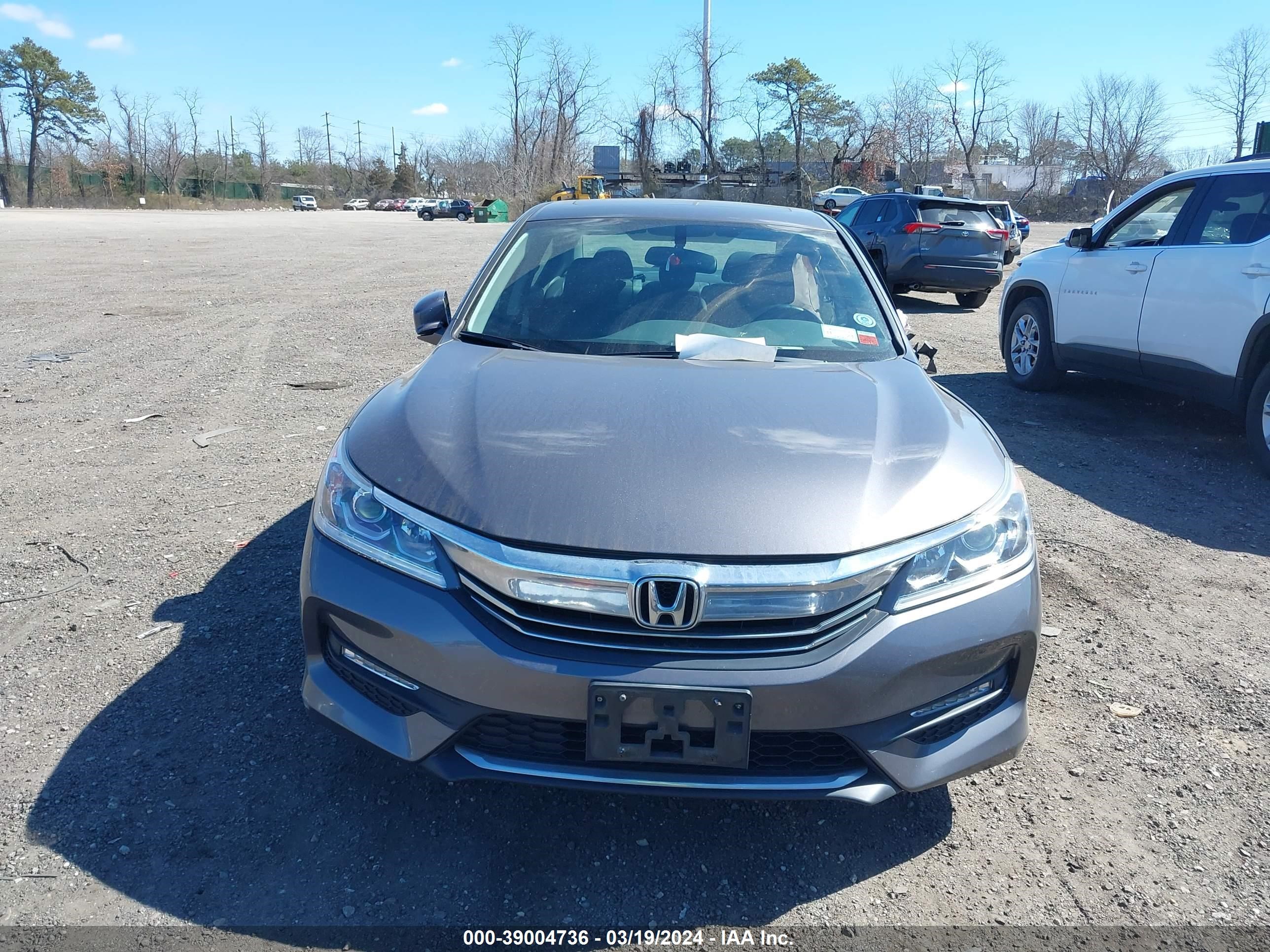 Photo 11 VIN: 1HGCR2F84GA149626 - HONDA ACCORD 