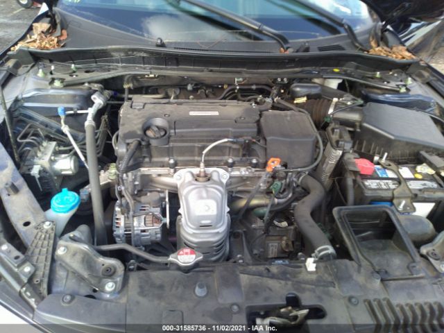 Photo 9 VIN: 1HGCR2F84HA102100 - HONDA ACCORD SEDAN 