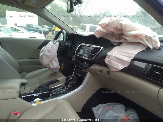 Photo 4 VIN: 1HGCR2F84HA109161 - HONDA ACCORD SEDAN 