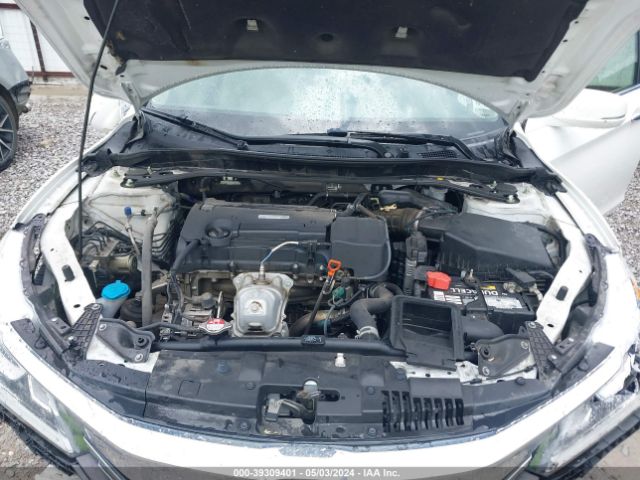 Photo 9 VIN: 1HGCR2F84HA271324 - HONDA ACCORD 