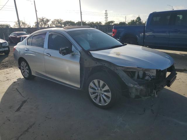 Photo 3 VIN: 1HGCR2F85DA123712 - HONDA ACCORD EXL 