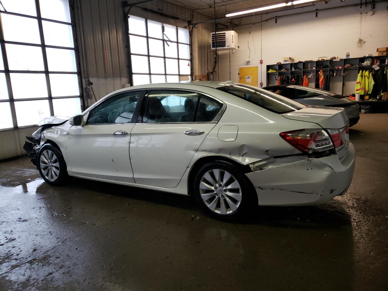 Photo 1 VIN: 1HGCR2F85DA153728 - HONDA ACCORD 