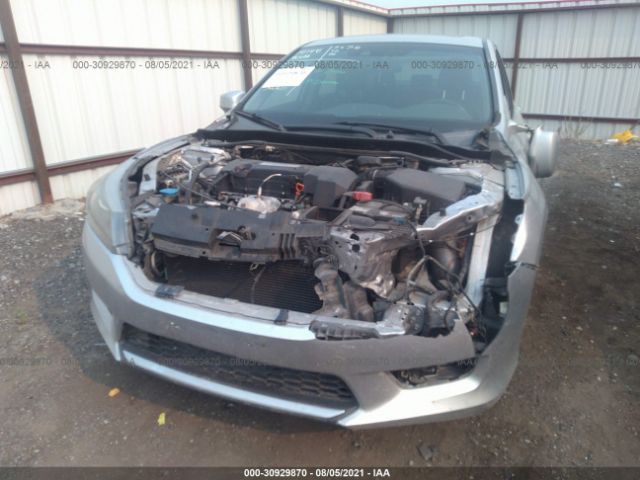 Photo 5 VIN: 1HGCR2F85DA223762 - HONDA ACCORD SDN 