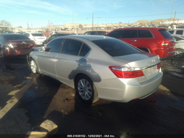 Photo 2 VIN: 1HGCR2F85DA226208 - HONDA ACCORD SDN 