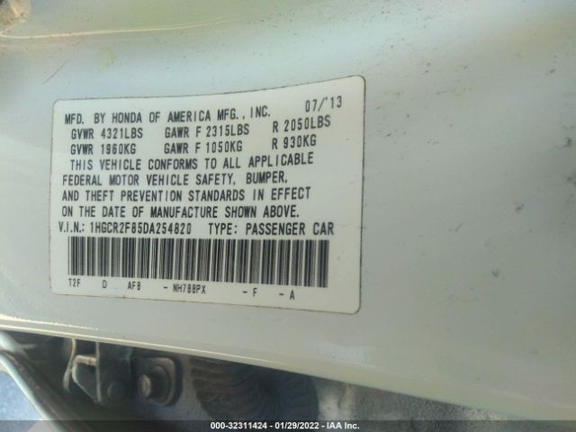 Photo 8 VIN: 1HGCR2F85DA254820 - HONDA ACCORD SDN 