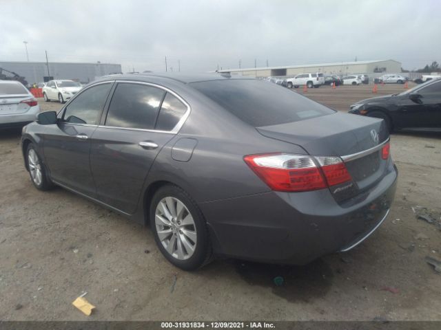 Photo 2 VIN: 1HGCR2F85DA256972 - HONDA ACCORD SDN 