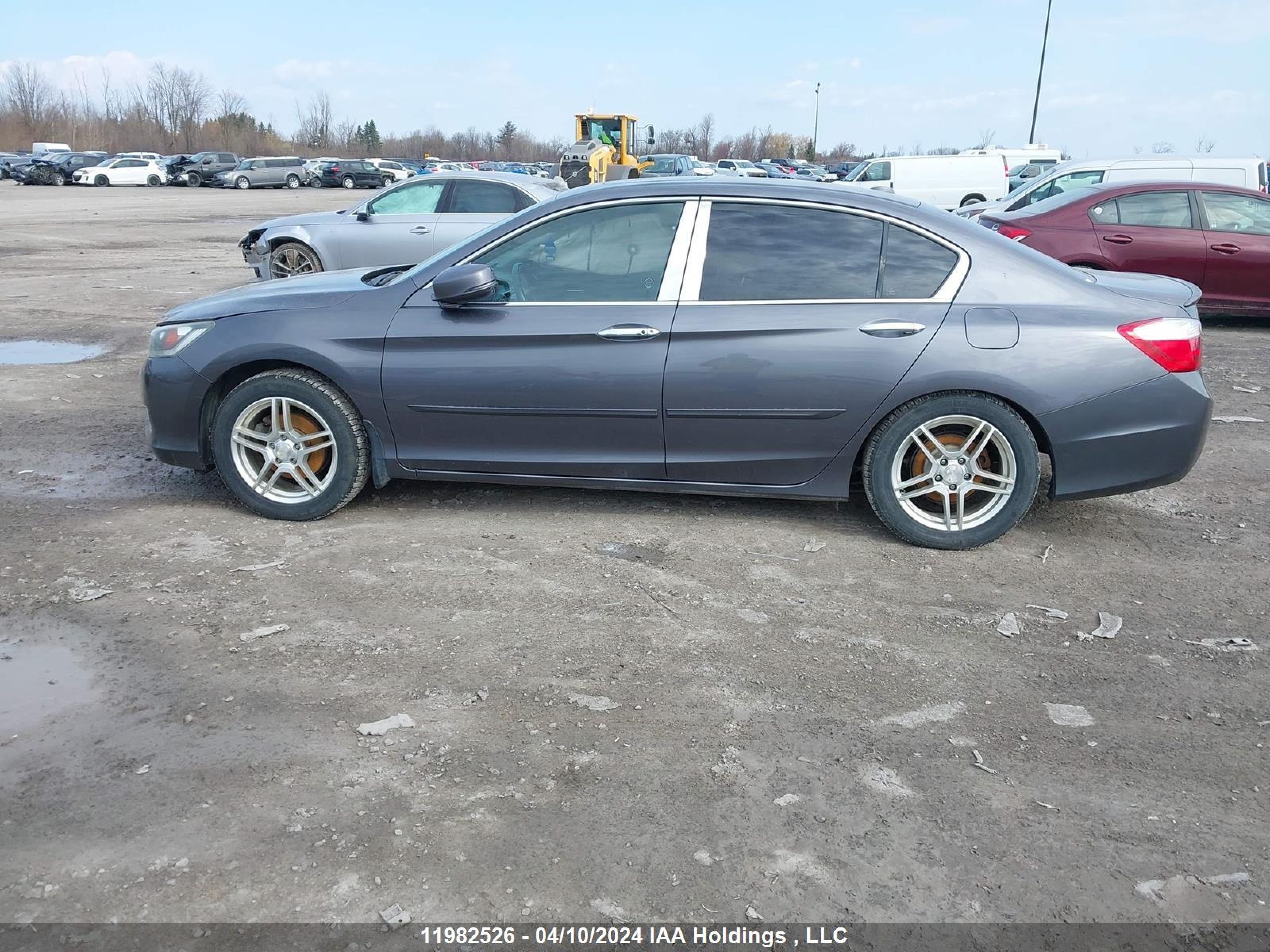 Photo 13 VIN: 1HGCR2F85DA804498 - HONDA ACCORD 