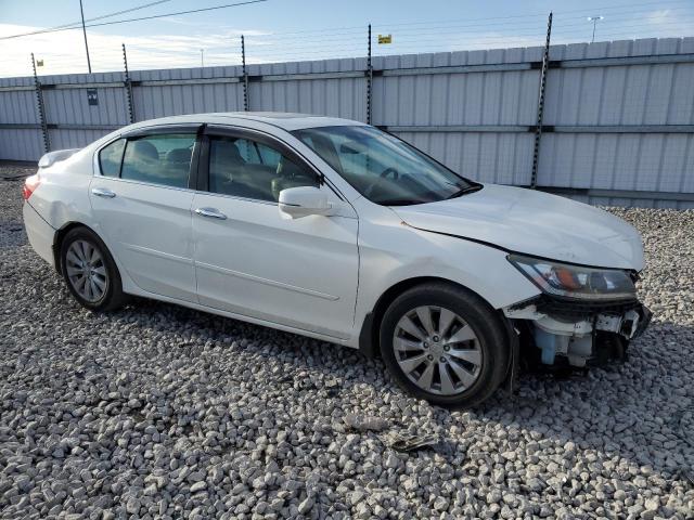 Photo 3 VIN: 1HGCR2F85EA142617 - HONDA ACCORD 