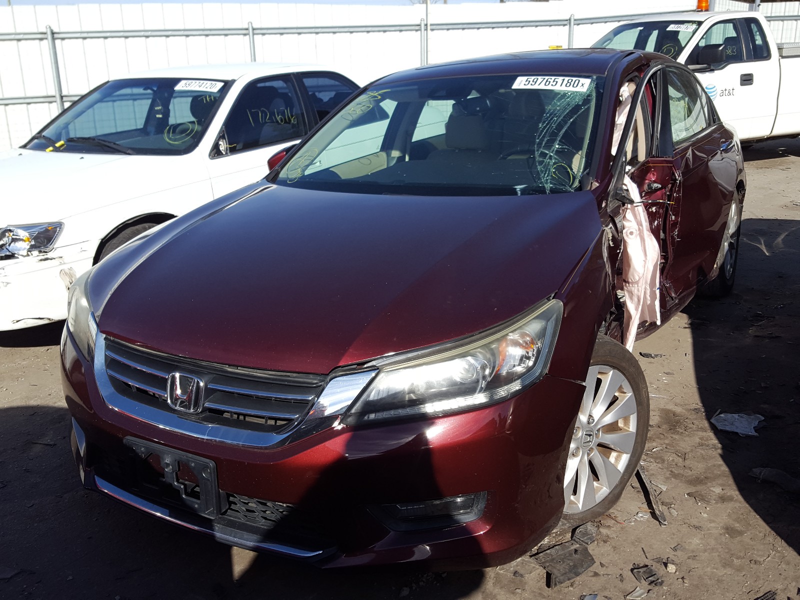 Photo 1 VIN: 1HGCR2F85EA147140 - HONDA ACCORD EXL 