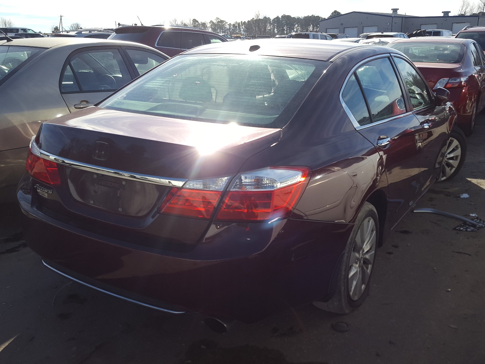 Photo 3 VIN: 1HGCR2F85EA147140 - HONDA ACCORD EXL 