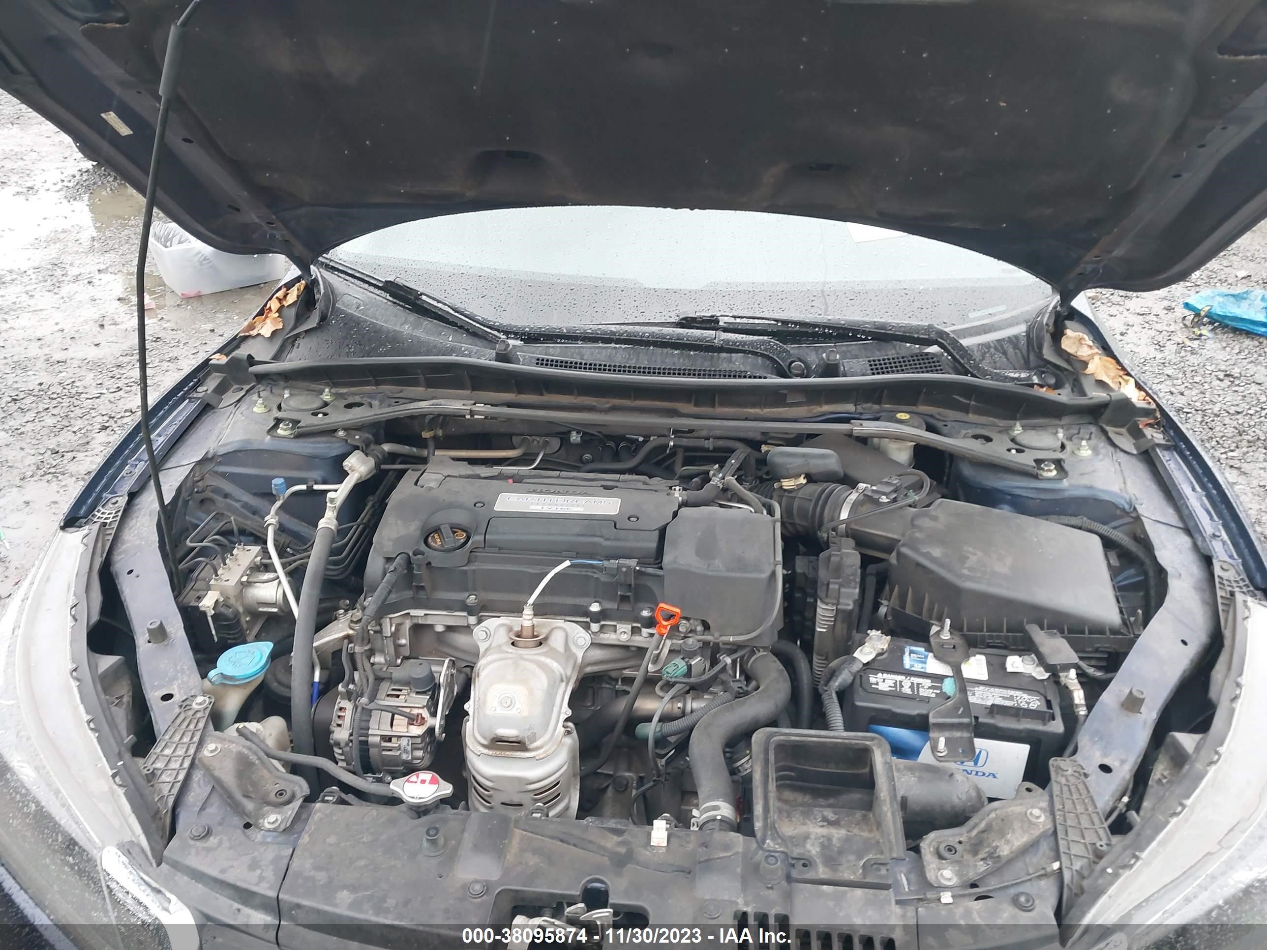 Photo 9 VIN: 1HGCR2F85EA152144 - HONDA ACCORD 