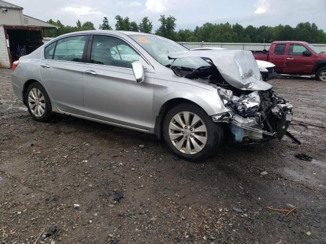 Photo 3 VIN: 1HGCR2F85EA202413 - HONDA ACCORD 