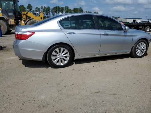 Photo 2 VIN: 1HGCR2F85EA216621 - HONDA ACCORD 