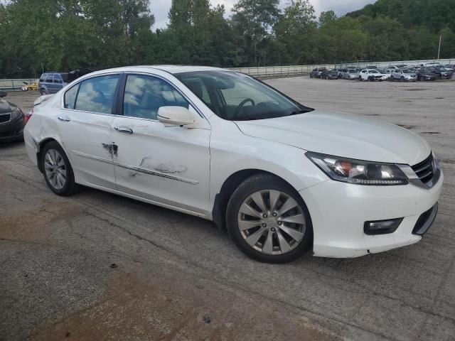 Photo 3 VIN: 1HGCR2F85EA242846 - HONDA ACCORD EXL 