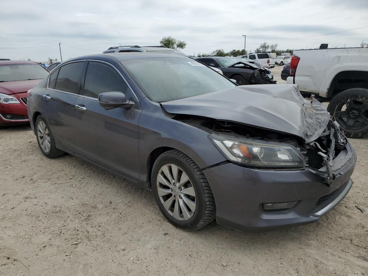 Photo 3 VIN: 1HGCR2F85EA297006 - HONDA ACCORD 