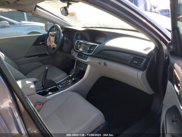 Photo 4 VIN: 1HGCR2F85FA089158 - HONDA ACCORD 