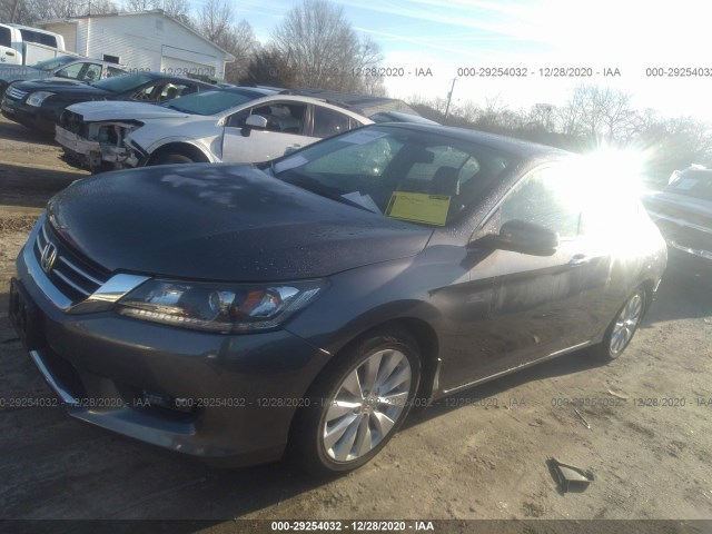 Photo 1 VIN: 1HGCR2F85FA155014 - HONDA ACCORD SEDAN 