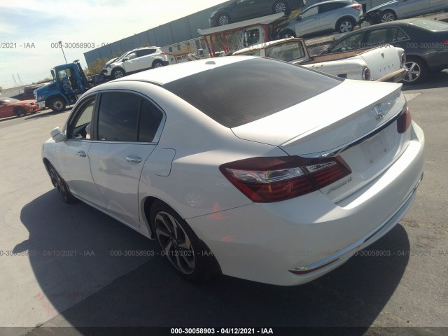 Photo 2 VIN: 1HGCR2F85GA005227 - HONDA ACCORD SEDAN 