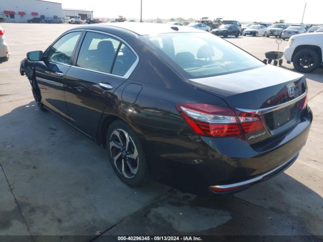 Photo 2 VIN: 1HGCR2F85GA052256 - HONDA ACCORD 