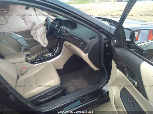 Photo 4 VIN: 1HGCR2F85GA214676 - HONDA ACCORD 