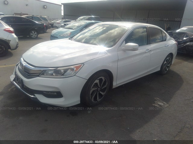 Photo 1 VIN: 1HGCR2F85GA229906 - HONDA ACCORD SEDAN 