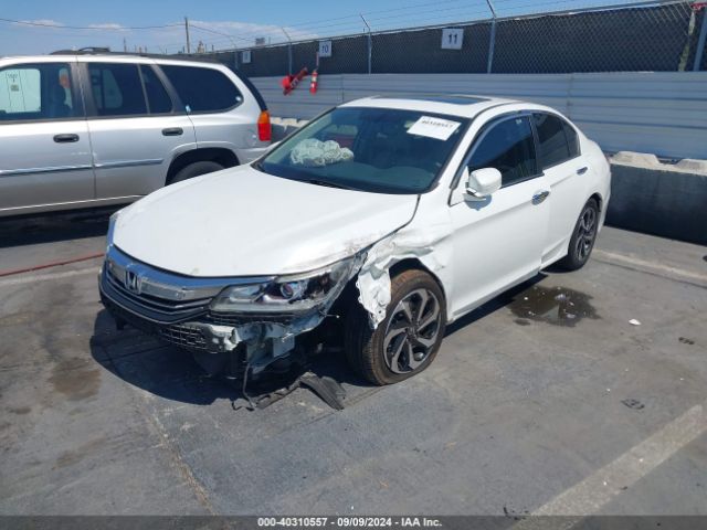 Photo 1 VIN: 1HGCR2F85GA239951 - HONDA ACCORD 