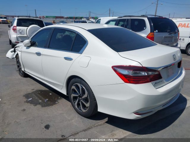 Photo 2 VIN: 1HGCR2F85GA239951 - HONDA ACCORD 