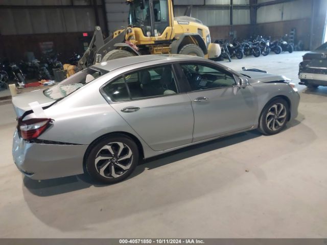 Photo 3 VIN: 1HGCR2F85HA206059 - HONDA ACCORD 