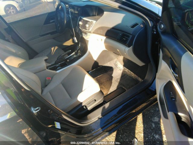 Photo 4 VIN: 1HGCR2F86DA080966 - HONDA ACCORD SDN 