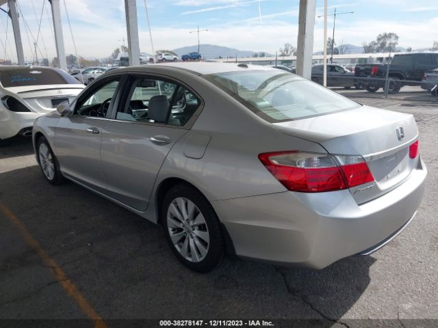 Photo 2 VIN: 1HGCR2F86DA116557 - HONDA ACCORD 