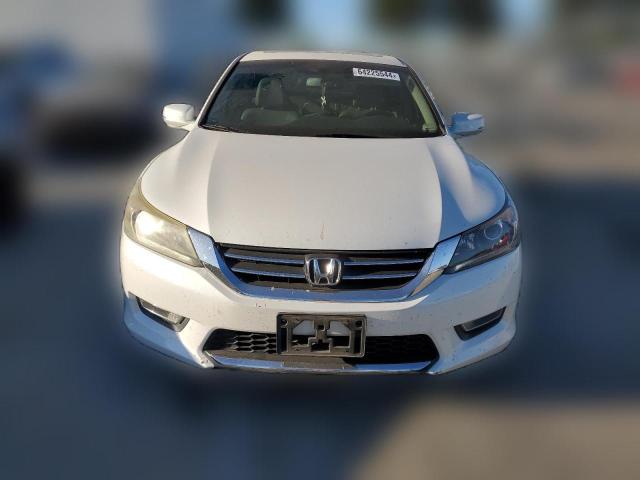 Photo 4 VIN: 1HGCR2F86DA169680 - HONDA ACCORD 