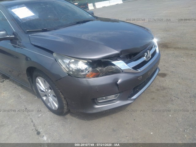 Photo 5 VIN: 1HGCR2F86DA234706 - HONDA ACCORD SDN 