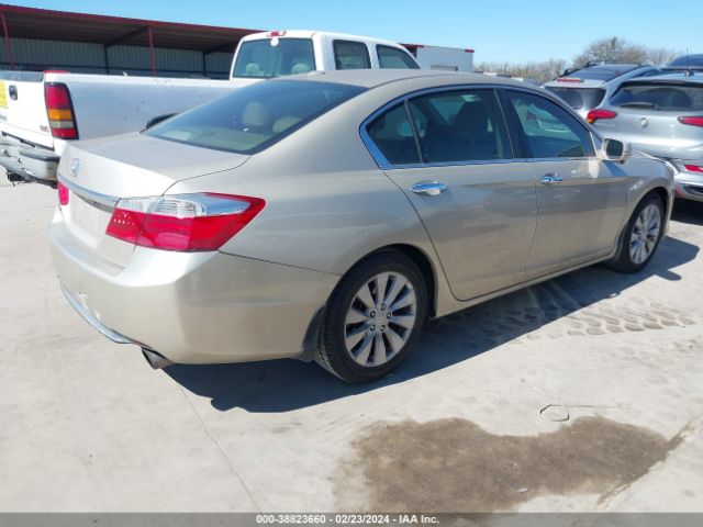 Photo 3 VIN: 1HGCR2F86EA013334 - HONDA ACCORD 