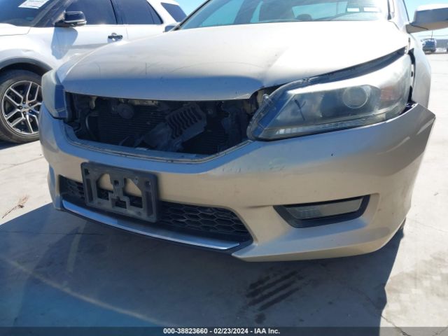 Photo 5 VIN: 1HGCR2F86EA013334 - HONDA ACCORD 