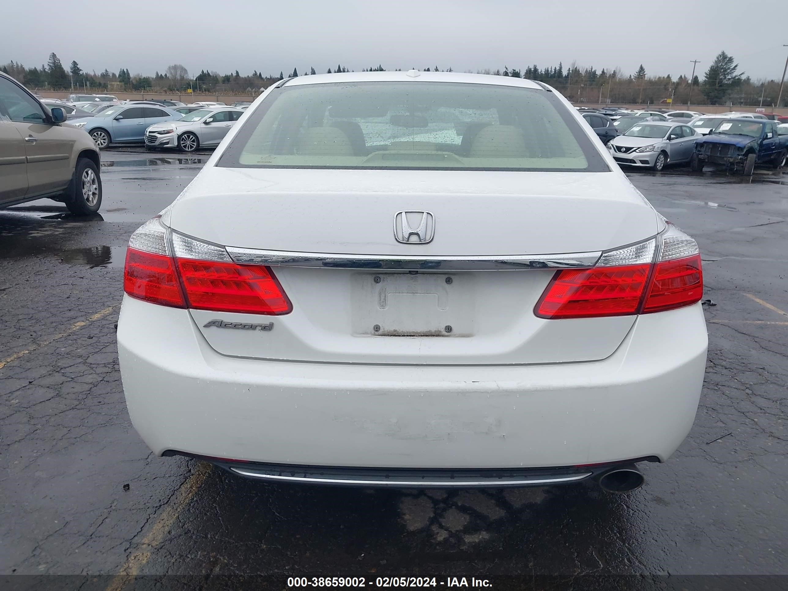 Photo 14 VIN: 1HGCR2F86EA167798 - HONDA ACCORD 