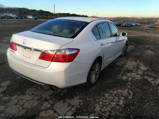 Photo 3 VIN: 1HGCR2F86EA188912 - HONDA ACCORD SEDAN 