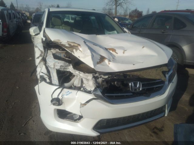 Photo 5 VIN: 1HGCR2F86EA191471 - HONDA ACCORD SEDAN 