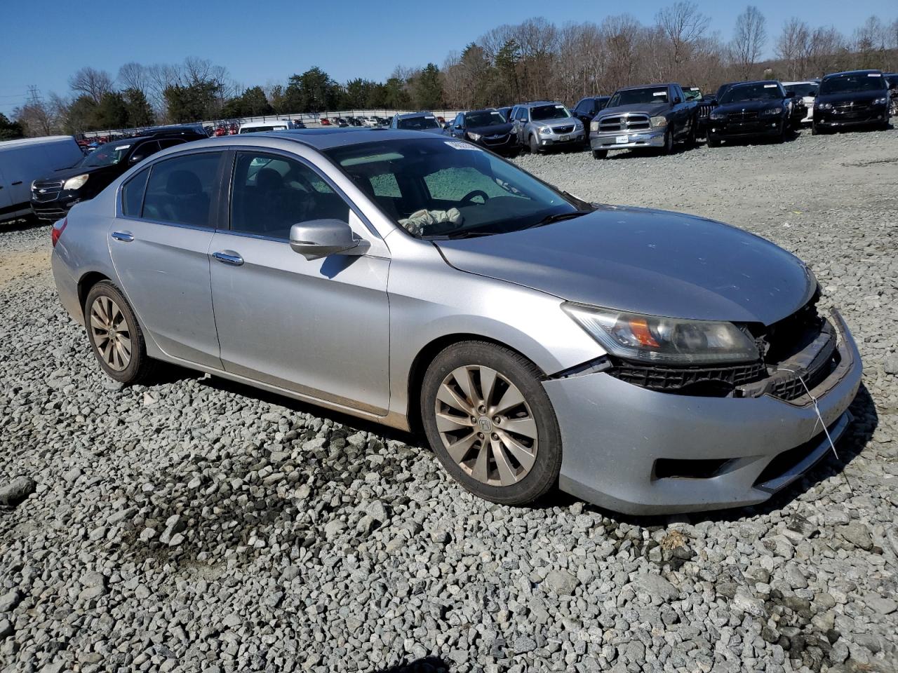 Photo 3 VIN: 1HGCR2F86EA206907 - HONDA ACCORD 