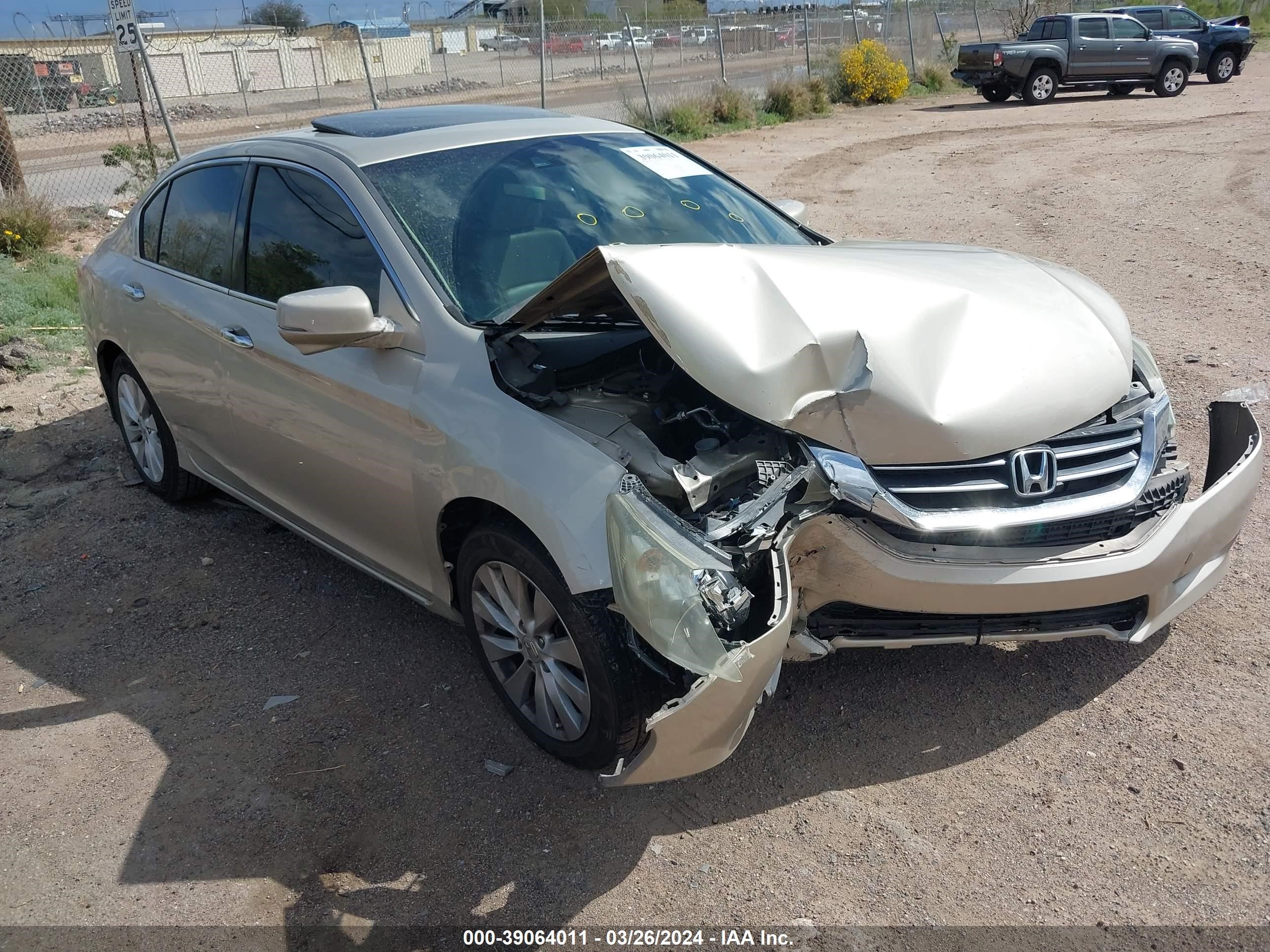 Photo 0 VIN: 1HGCR2F86EA237641 - HONDA ACCORD 