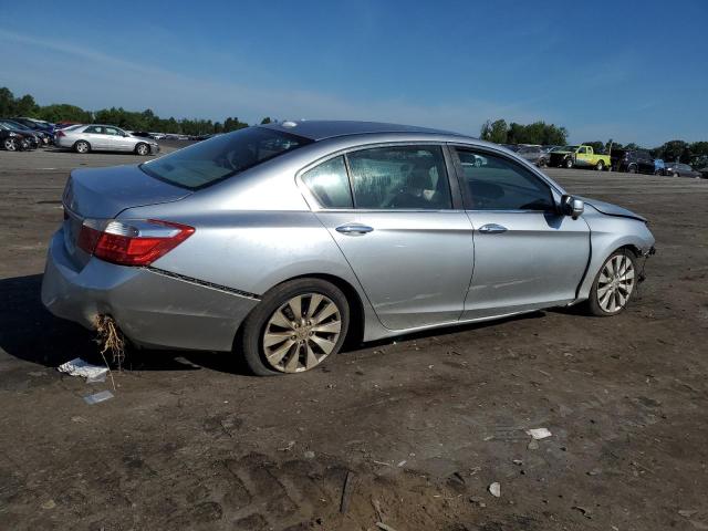 Photo 2 VIN: 1HGCR2F86FA105934 - HONDA ACCORD 