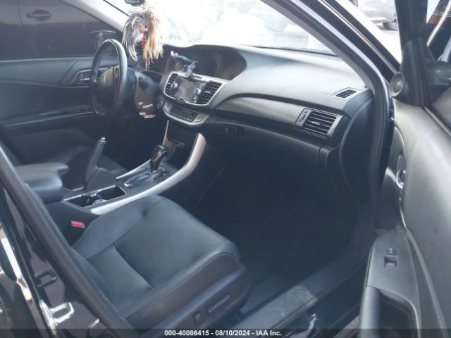 Photo 4 VIN: 1HGCR2F86FA112804 - HONDA ACCORD 