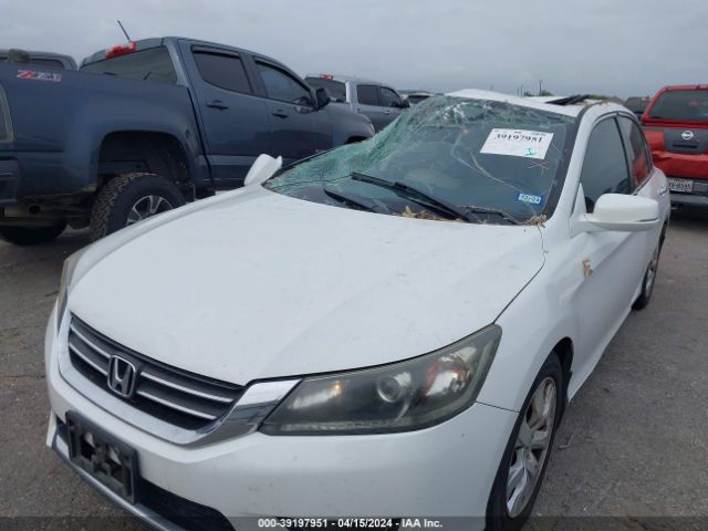 Photo 1 VIN: 1HGCR2F86FA155572 - HONDA ACCORD 