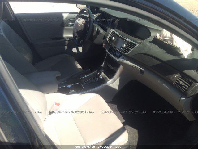 Photo 4 VIN: 1HGCR2F86FA176115 - HONDA ACCORD SEDAN 