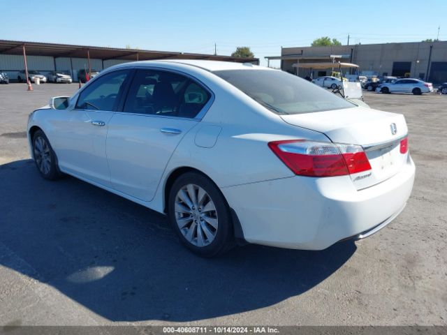 Photo 2 VIN: 1HGCR2F86FA214068 - HONDA ACCORD 