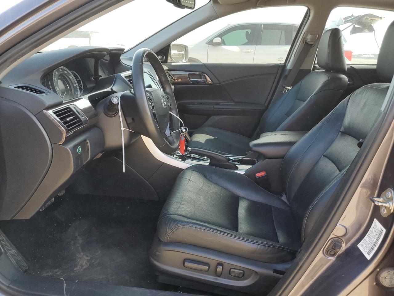 Photo 6 VIN: 1HGCR2F86GA150678 - HONDA ACCORD 