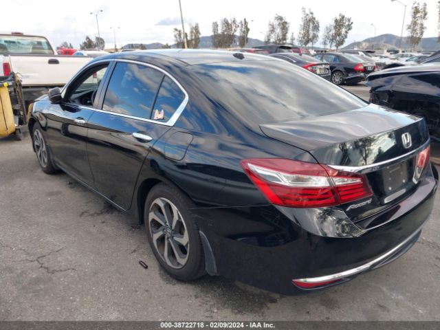 Photo 2 VIN: 1HGCR2F86HA008994 - HONDA ACCORD 