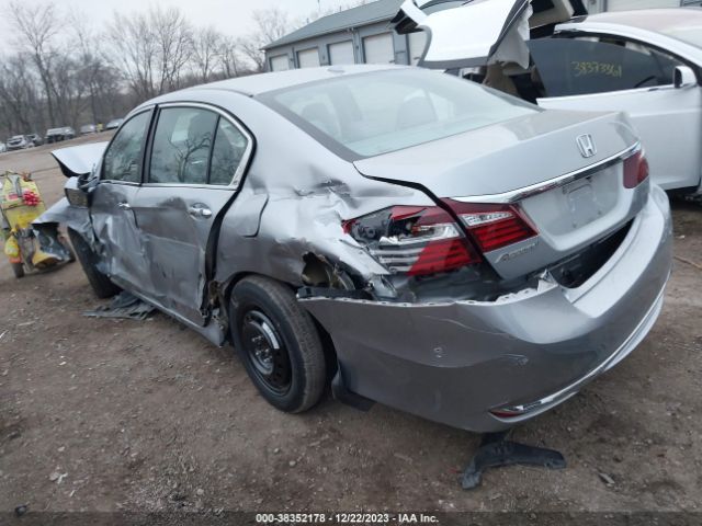 Photo 2 VIN: 1HGCR2F86HA024323 - HONDA ACCORD 