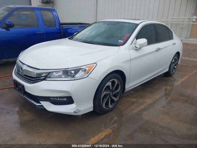 Photo 1 VIN: 1HGCR2F86HA071853 - HONDA ACCORD 