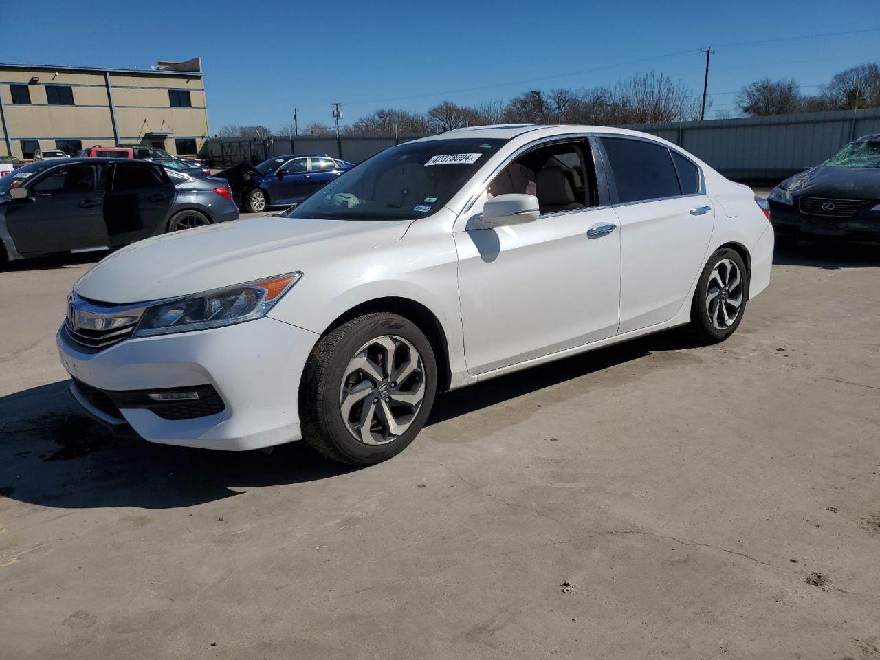 Photo 0 VIN: 1HGCR2F86HA075840 - HONDA ACCORD 